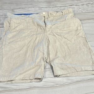Tommy Bahama linen size 38